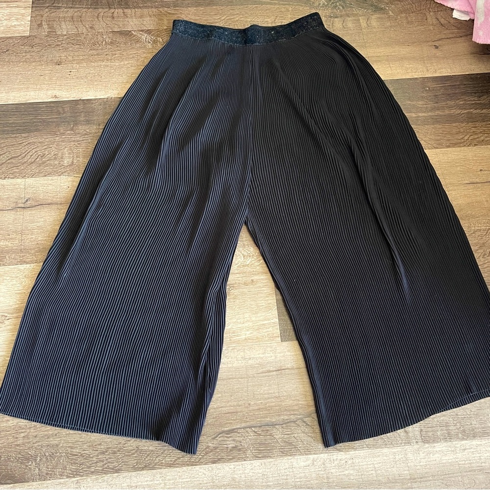 ZARA BLACK PLEATED WIDE LEG SQUARE PANTS